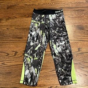 Nike Pro 3/4 Workout Tight sz S